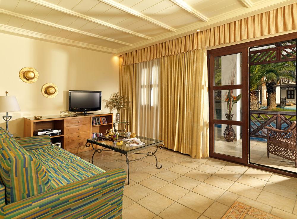 Mitsis Royal Mare Hotel Херсонисос Екстериор снимка