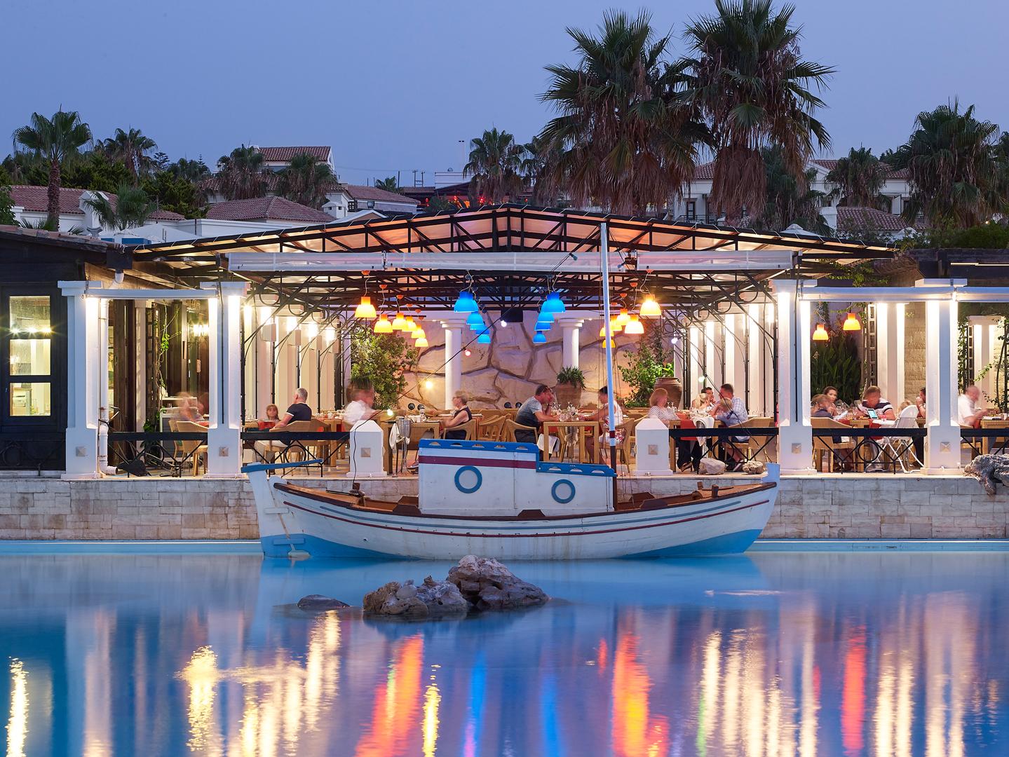 Mitsis Royal Mare Hotel Херсонисос Екстериор снимка